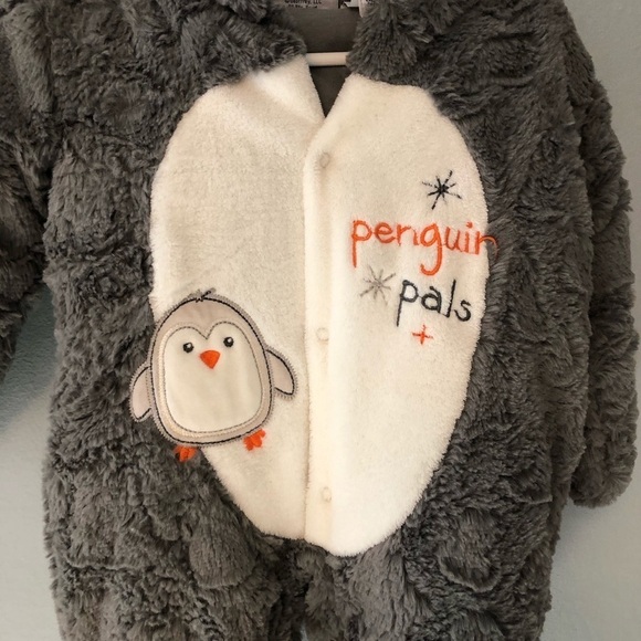 Babies R Us Penguin snowsuit size 6 months - Picture 4 of 11